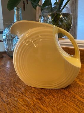 Fiestaware Yellow Disc Pitcher Vase with Integrated Handle